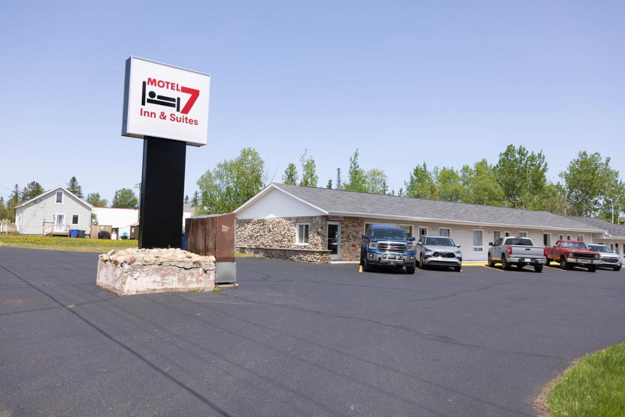 Motel 7 Inn & Suites Beresford Eksteriør billede